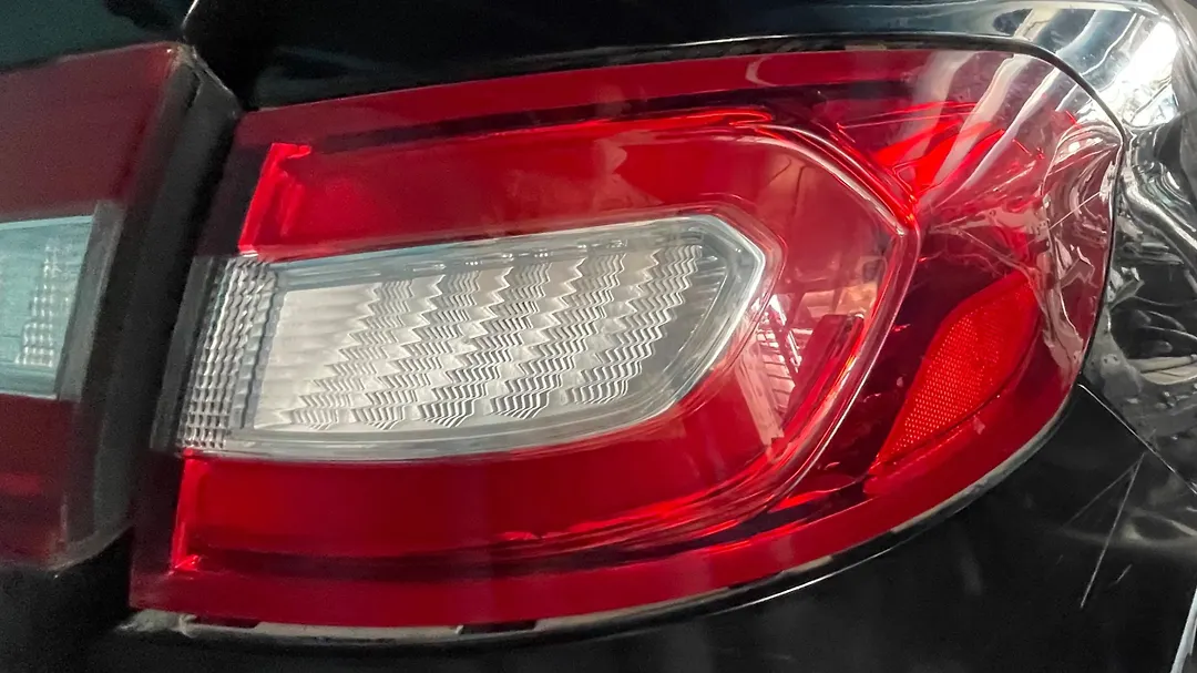 Tail Light (RH) - 2016 Lincoln MKX