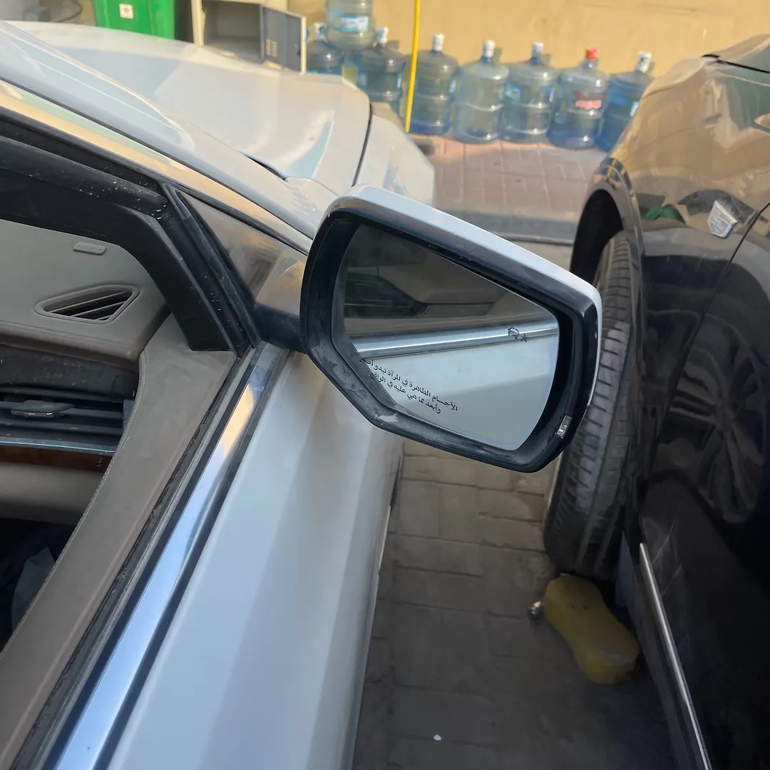Side Mirror (RH) - 2017 Cadillac CT6 Non-US, Non-Canada