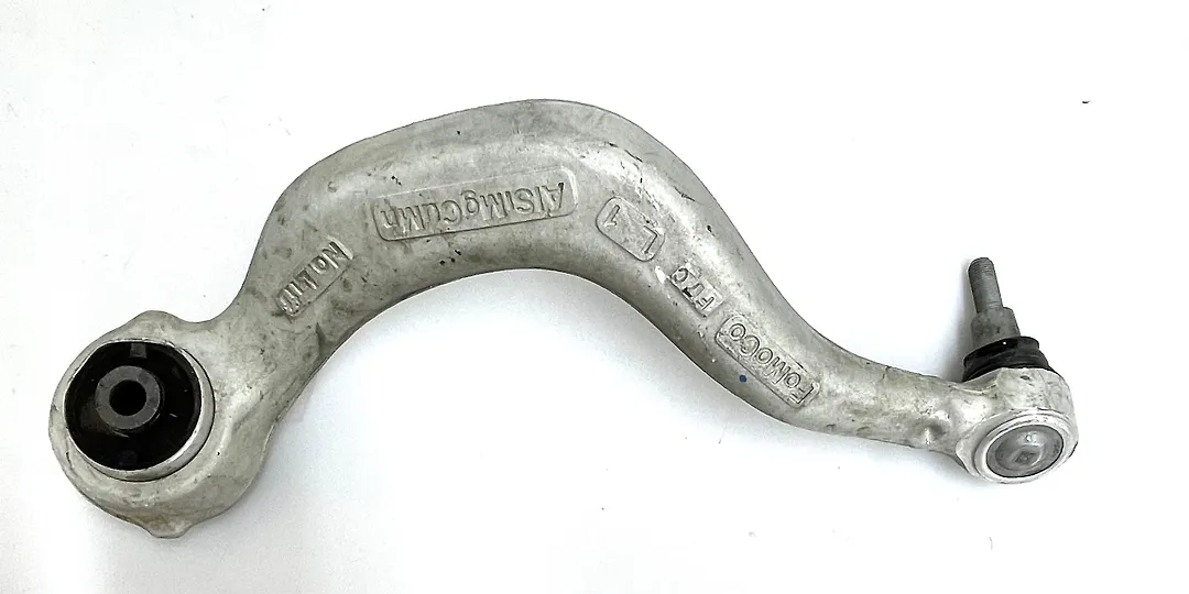Lower control arm rear - 2020 Lincoln Aviator Reserve