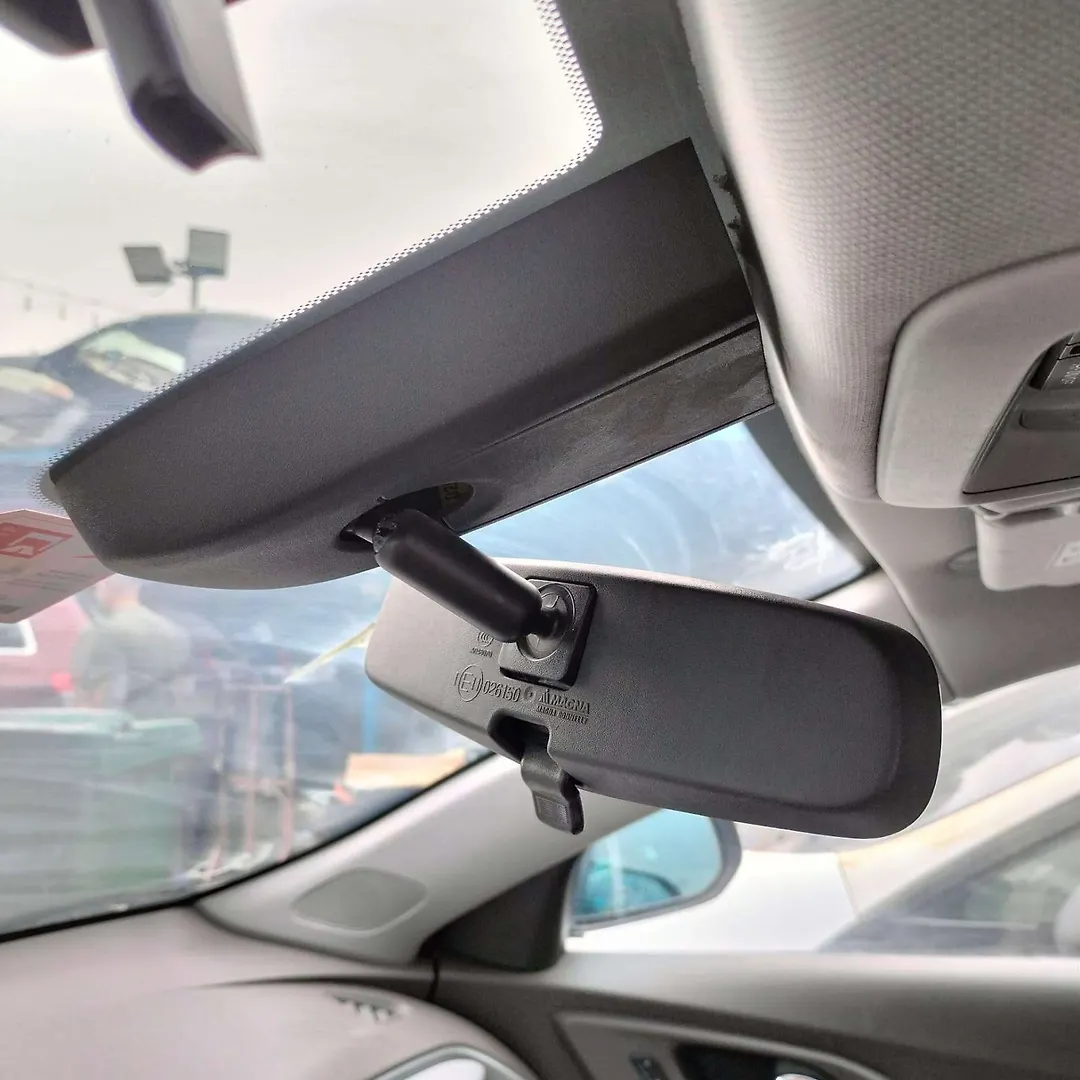 Rear view mirror - 2018 Chevrolet Malibu