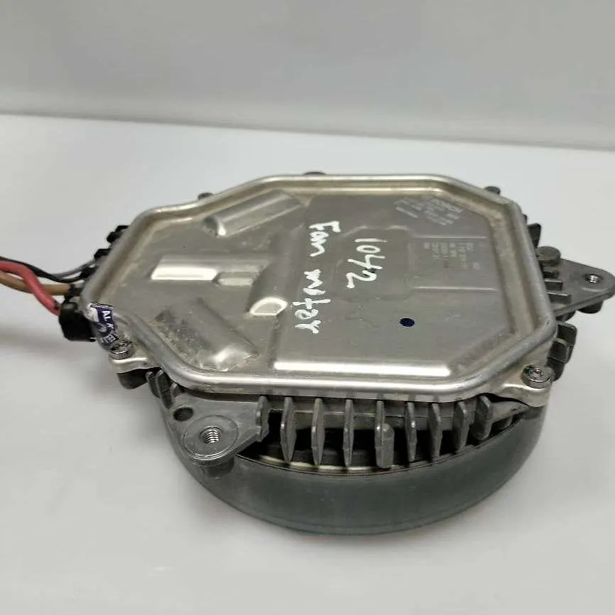Radiator fan motor - 2016 Chevrolet Camaro
