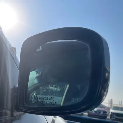 Side Mirror (RH) - 2013 Nissan Pathfinder