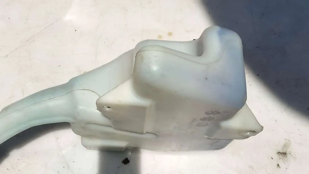 Wiper Water Bottle - 2014 GMC Acadia