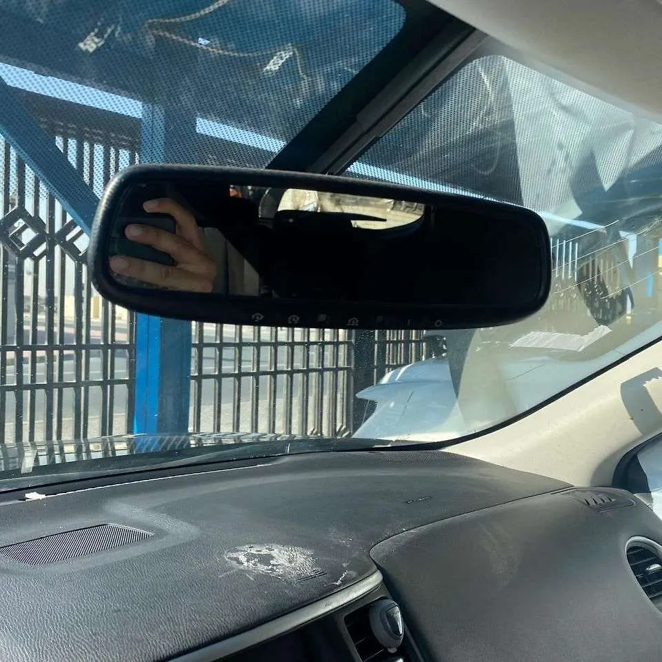 Rear view mirror - 2017 Nissan Pathfinder