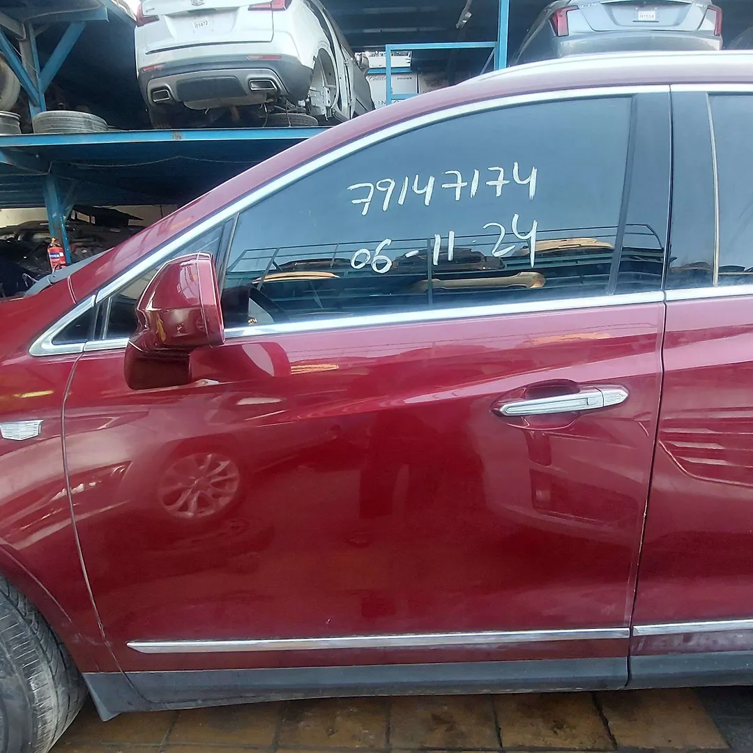 Door (LHF) - 2018 Cadillac XT5