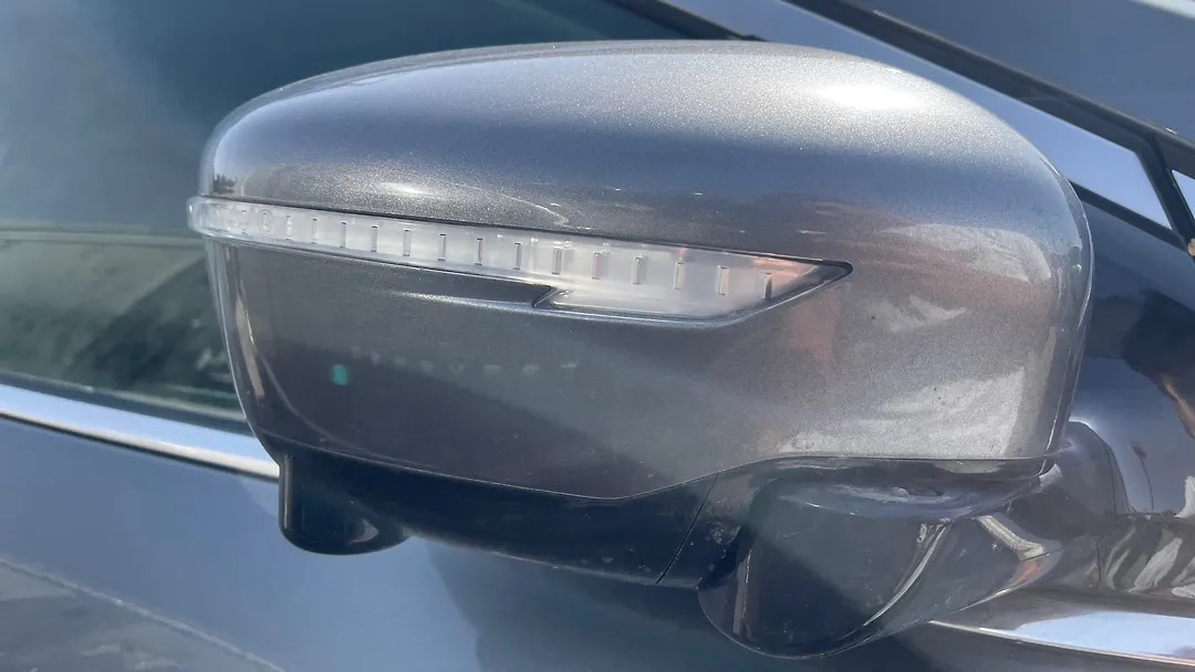 Side Mirror (RH) - 2015 Nissan Murano