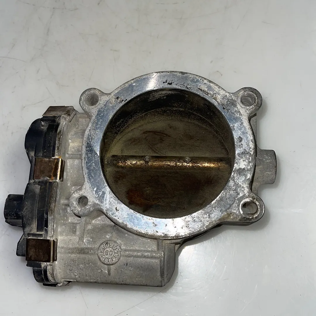 Throttle body - Sierra
