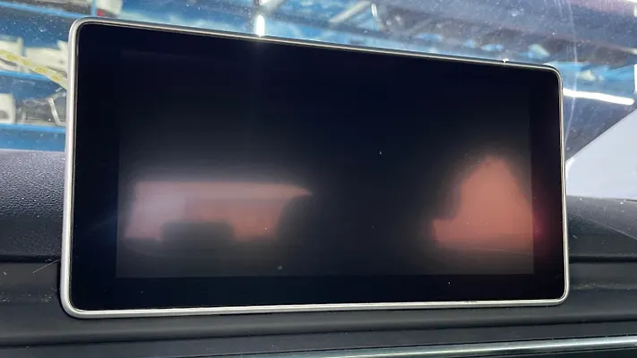 Info/GPS/TV Screen - 2018 Audi A5