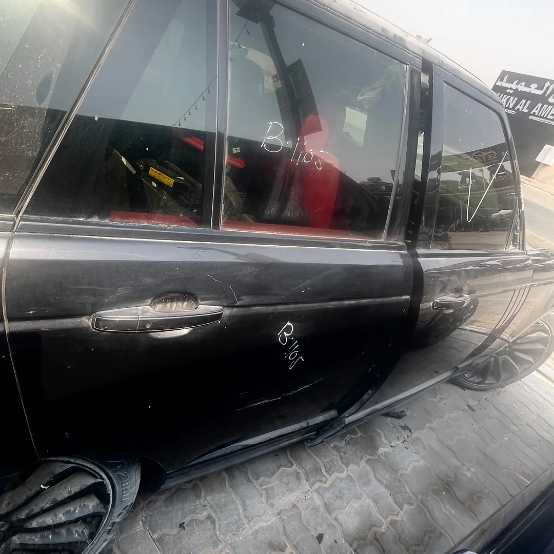 Door (RHB) - 2016 Land Rover RANGE ROVER VOGUE