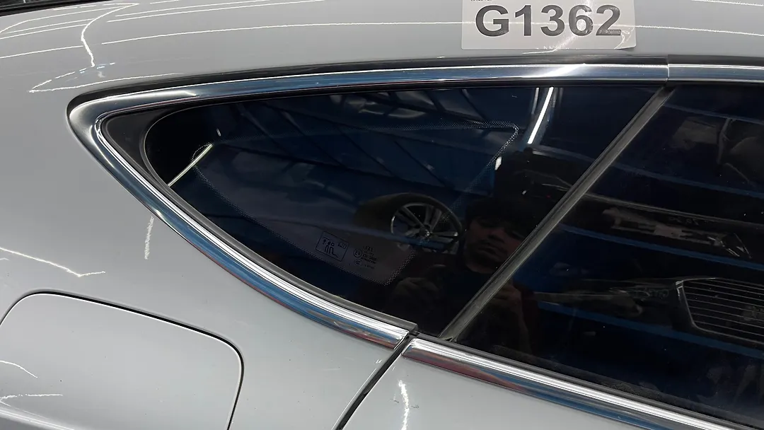 Quarter glass - 2017 Audi A7