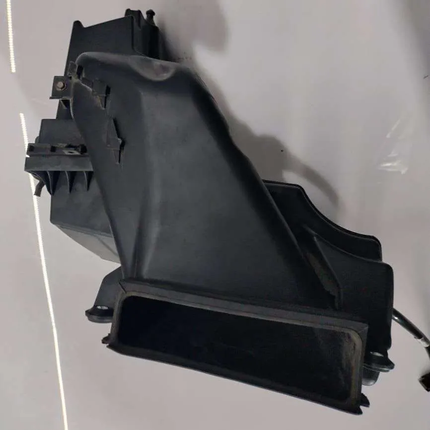 Air cleaner box - 2017 Ford Edge