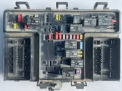 Fuse box - 2016 Ford Edge