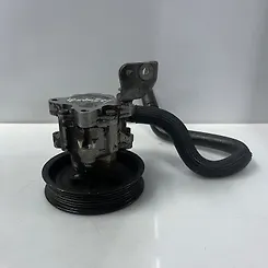 Power steering pump - 2013 Land Rover LR4 HSE