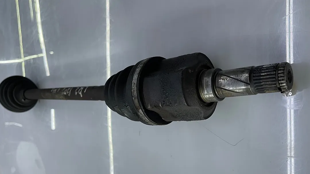 Axle Rear (LH) - 2008 Land Rover LR4