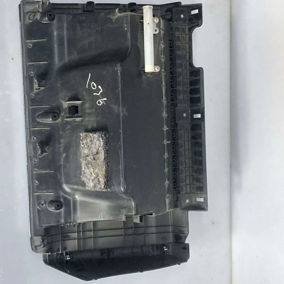 Glove box - 2013 Infiniti QX56