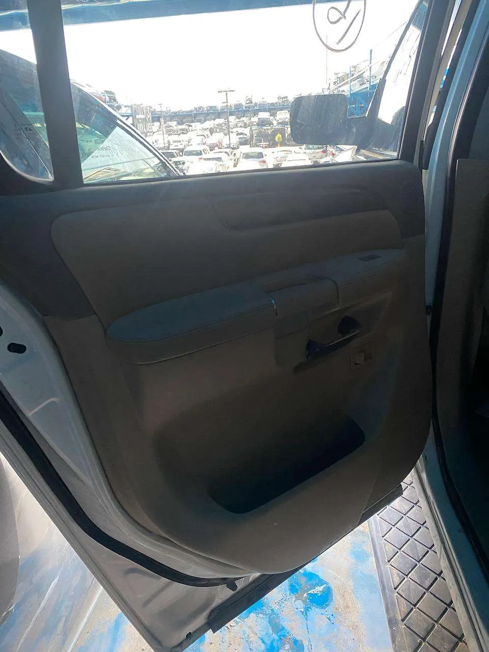 Door (LHB) - 2012 Nissan Armada