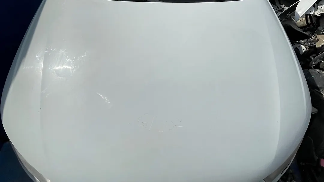Hood/Bonnet - 2012 Audi A1