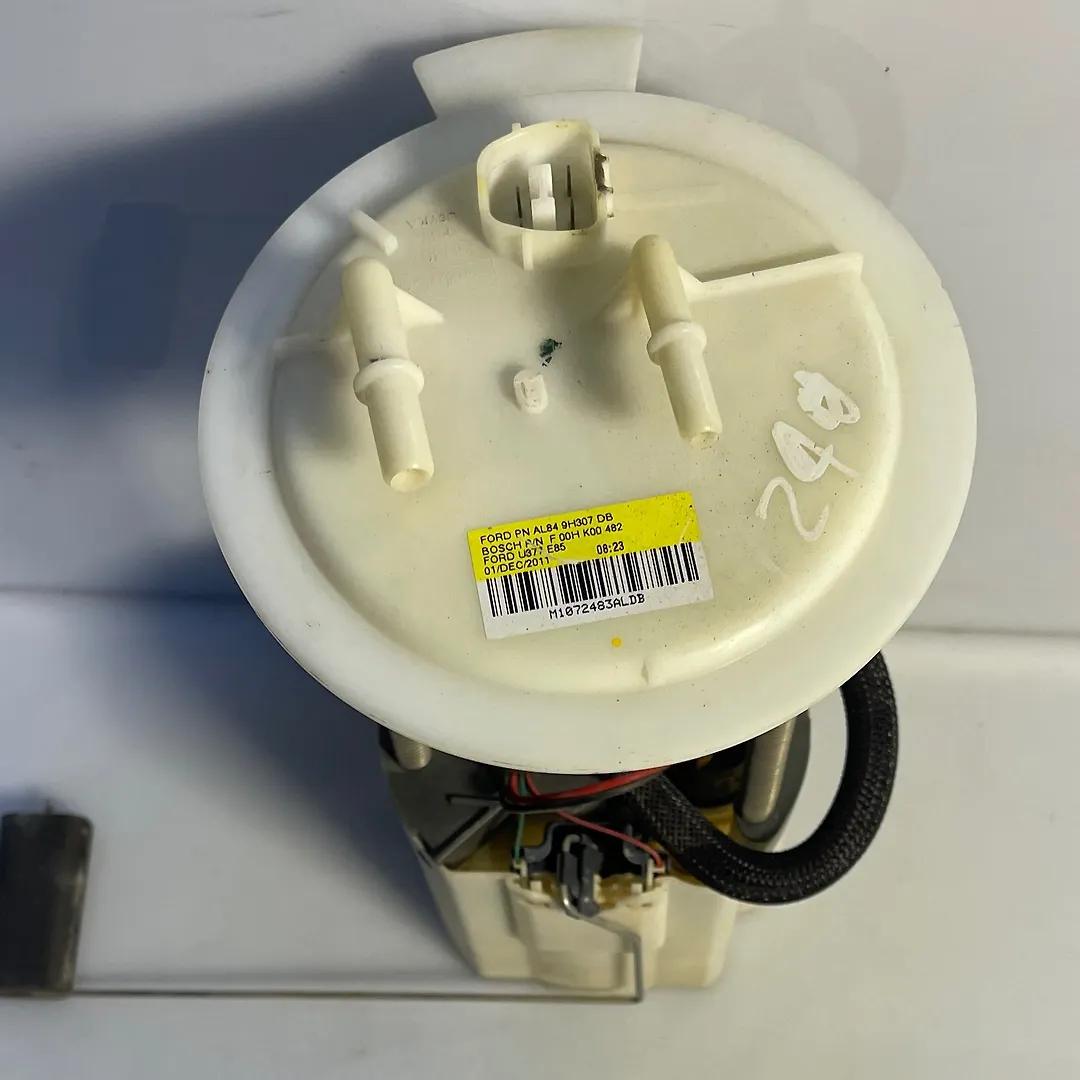 Fuel pump - 2012 Ford Escape