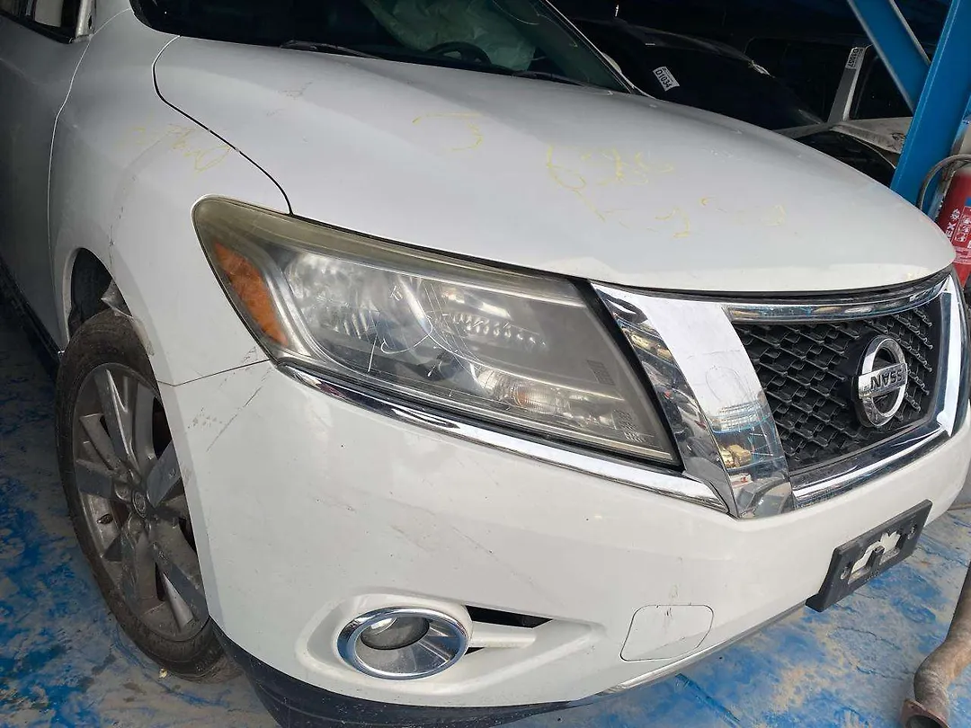 Front Bumper - 2014 Nissan Pathfinder
