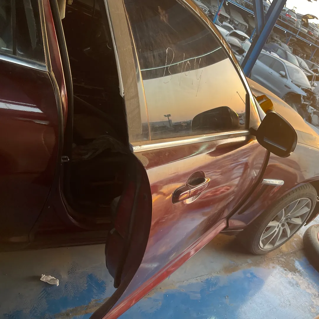 Door (RHF) - 2013 Jaguar XF