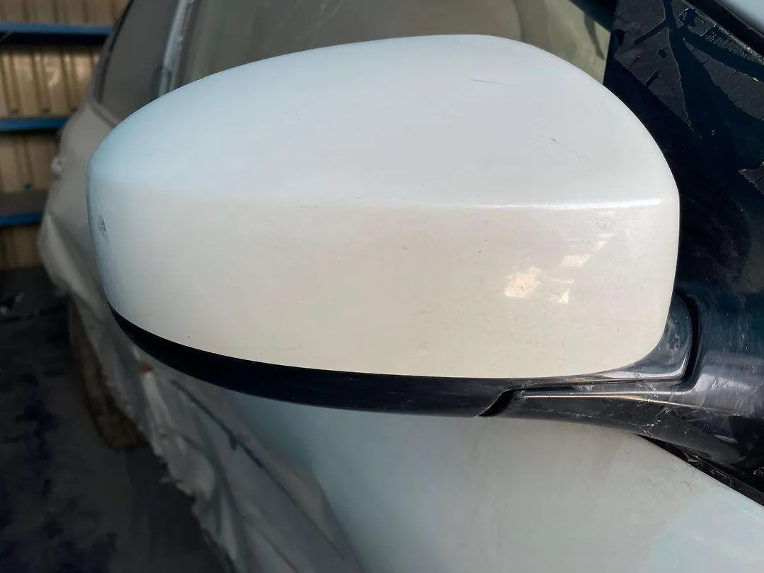 Side Mirror (RH) - 2011 Nissan Murano