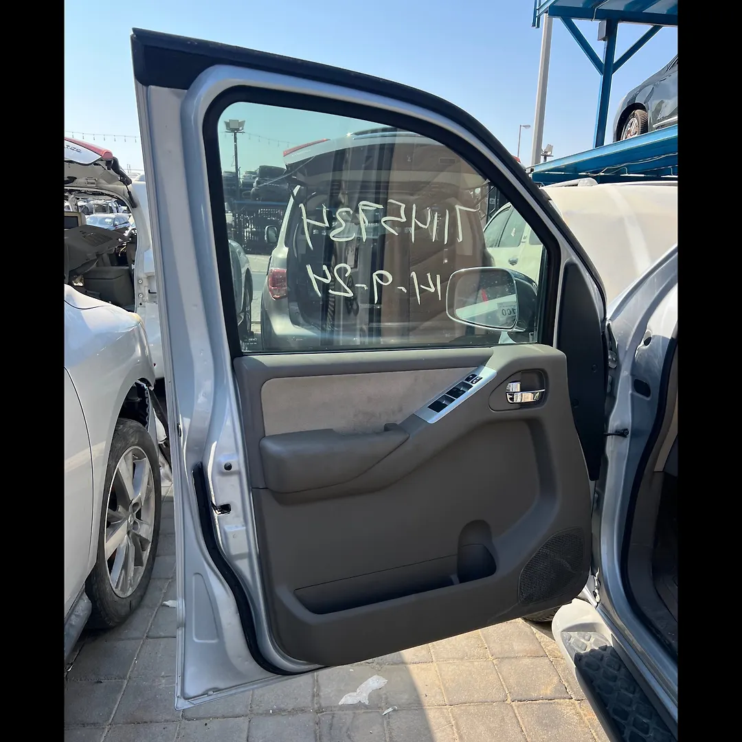 Door (LHF) - 2011 Nissan Pathfinder 4.0