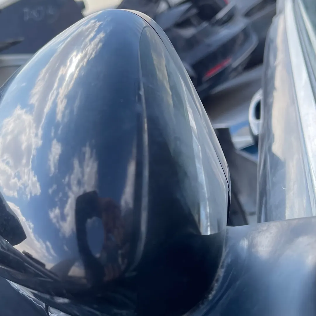 Side Mirror (RH) - 2010 Jaguar XF