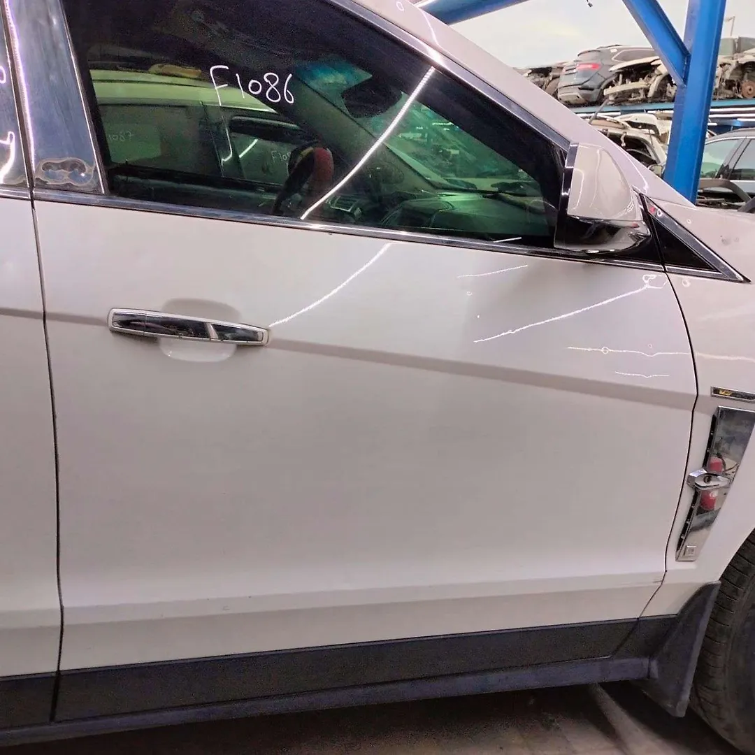 Door (RHF) - 2011 Cadillac SRX