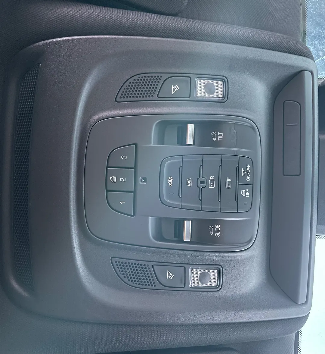 Overhead Console - 2018 Cadillac CT6