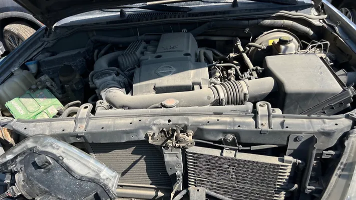 Engine  - 2011 Nissan Pathfinder 4.0