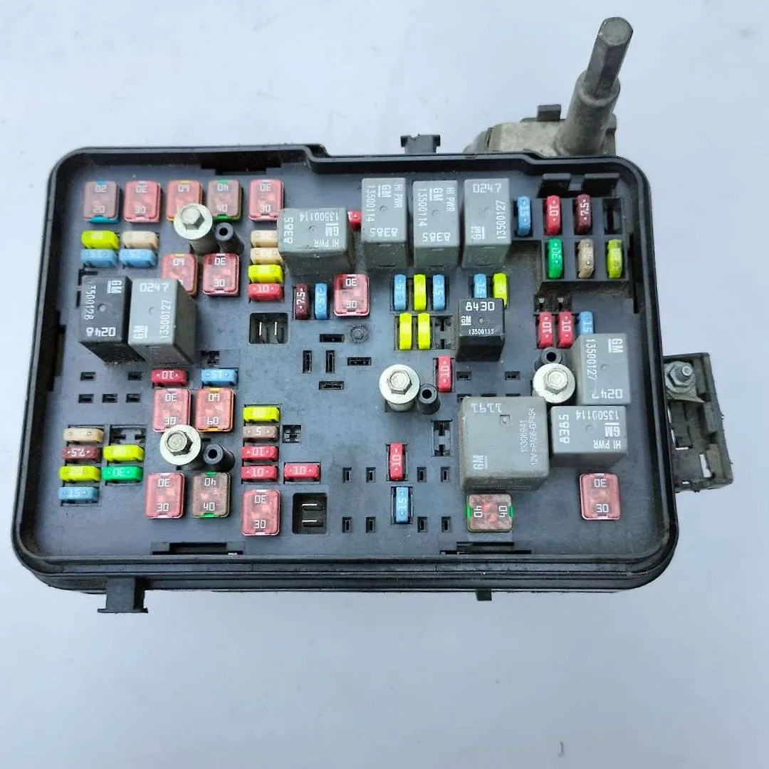 Fuse box - 2013 GMC Terrain