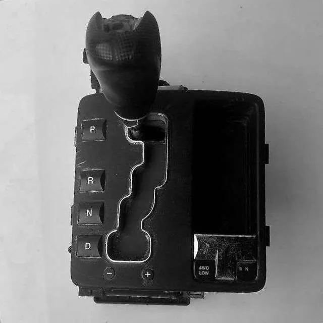 Transmission shift - 2006 Jeep Grand Cherokee Overland WK