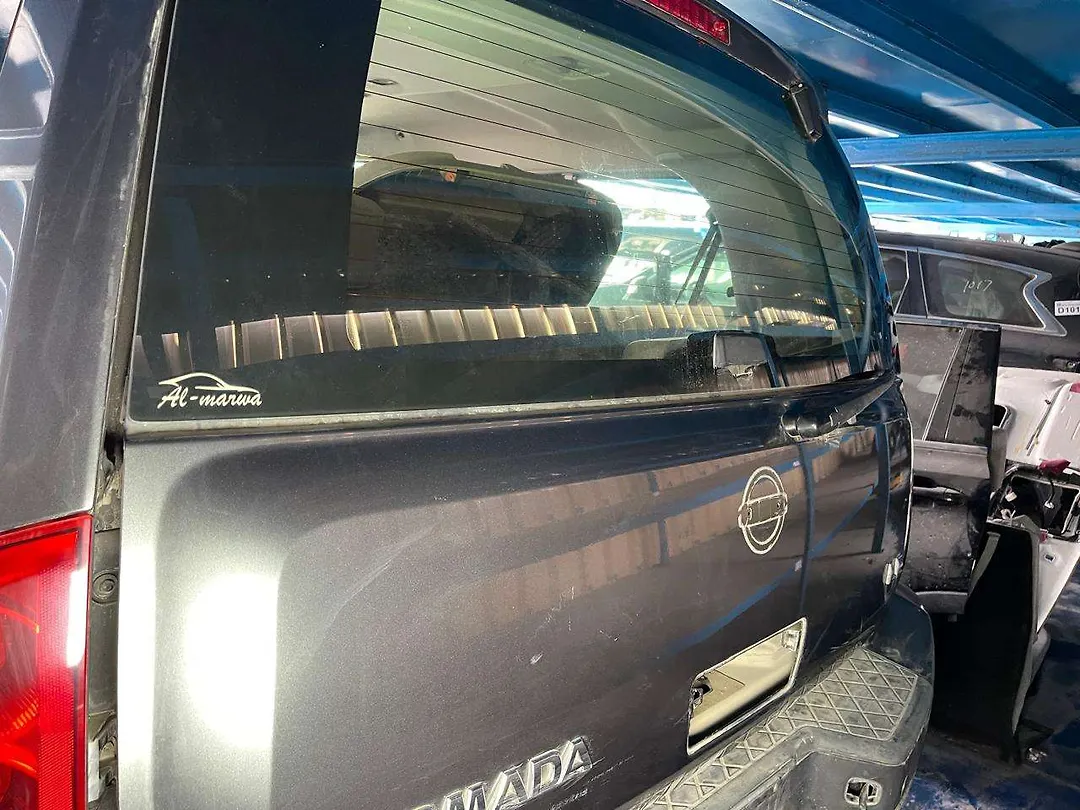 Trunk/hatch/tailgate - 2010 Nissan Armada