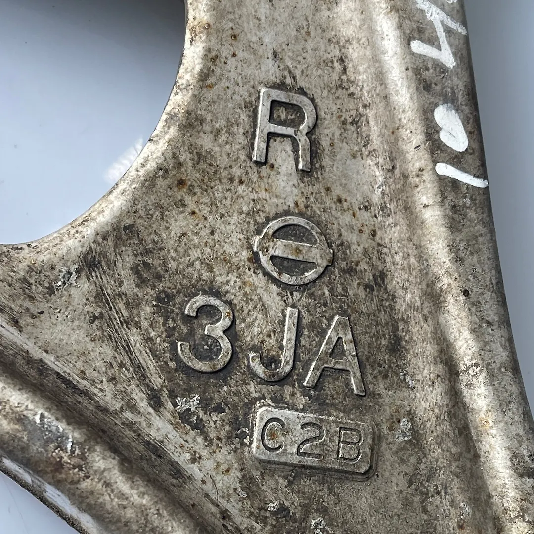 Lower arm (RH) - 2013 Nissan Pathfinder