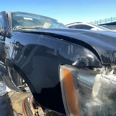 Fender (RHF) - 2010 Chevrolet Tahoe LTZ 1/2 ton