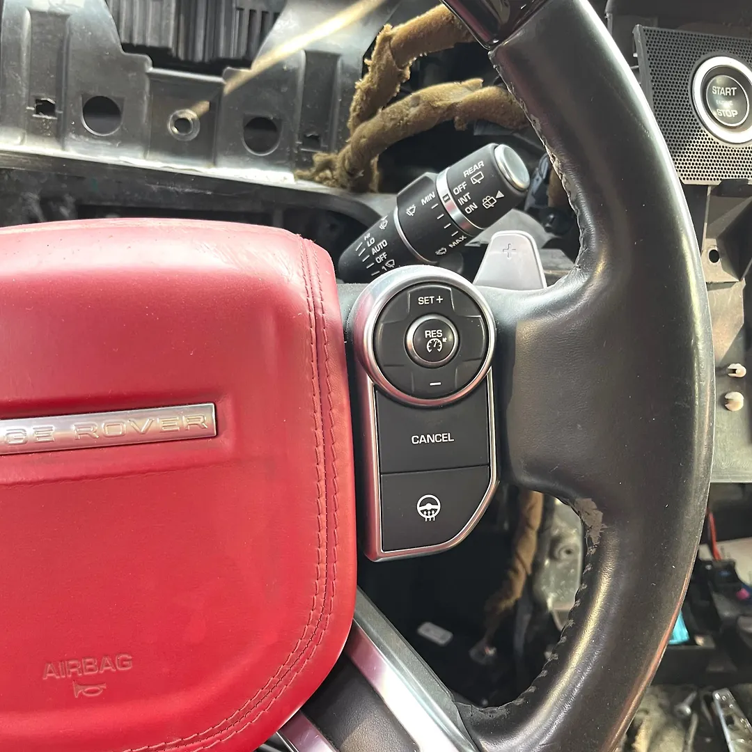 Steering wheel - 2016 Land Rover RANGE ROVER VOGUE