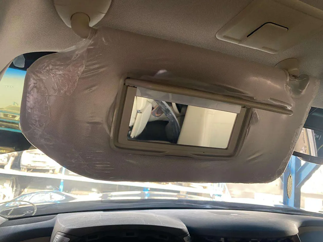 Sun visor - 2014 Infiniti QX70 3.7i