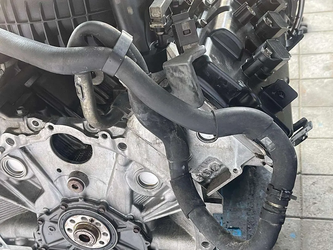 Engine  - 2011 Nissan Patrol