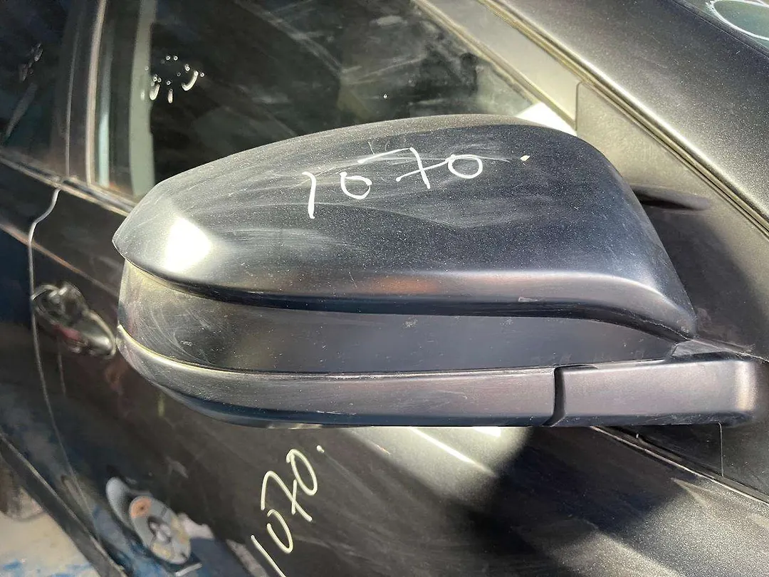 Side Mirror (RH) - 2018 Toyota RAV4 2.5