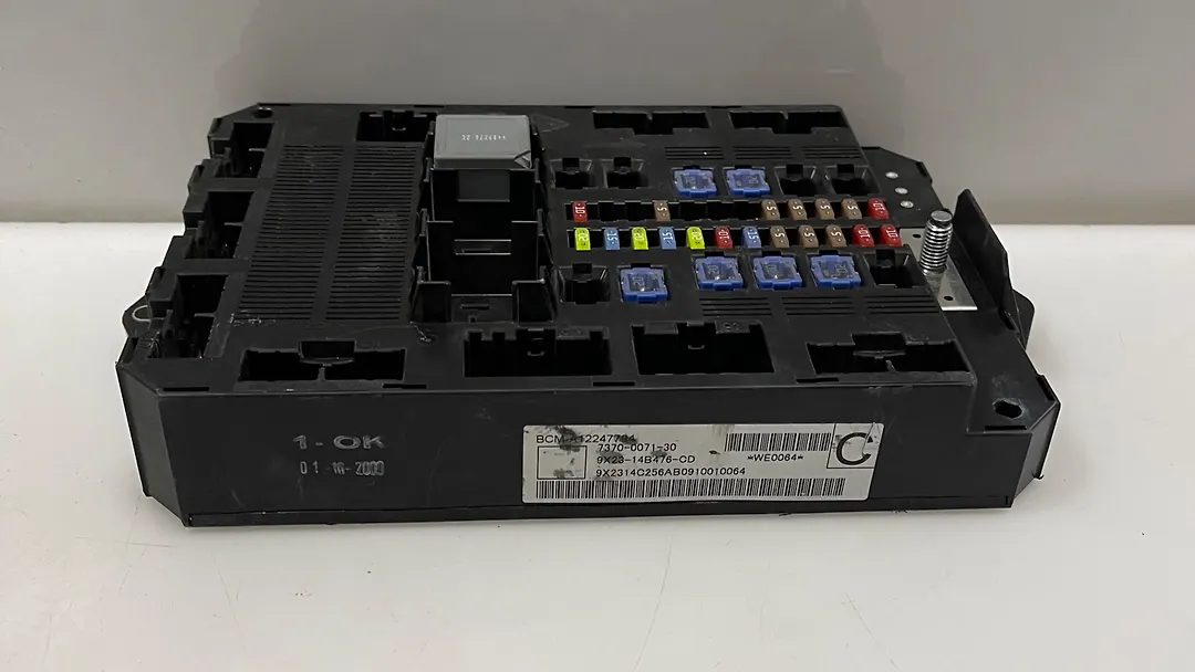 Security System (Complete) - 2009 Jaguar XF