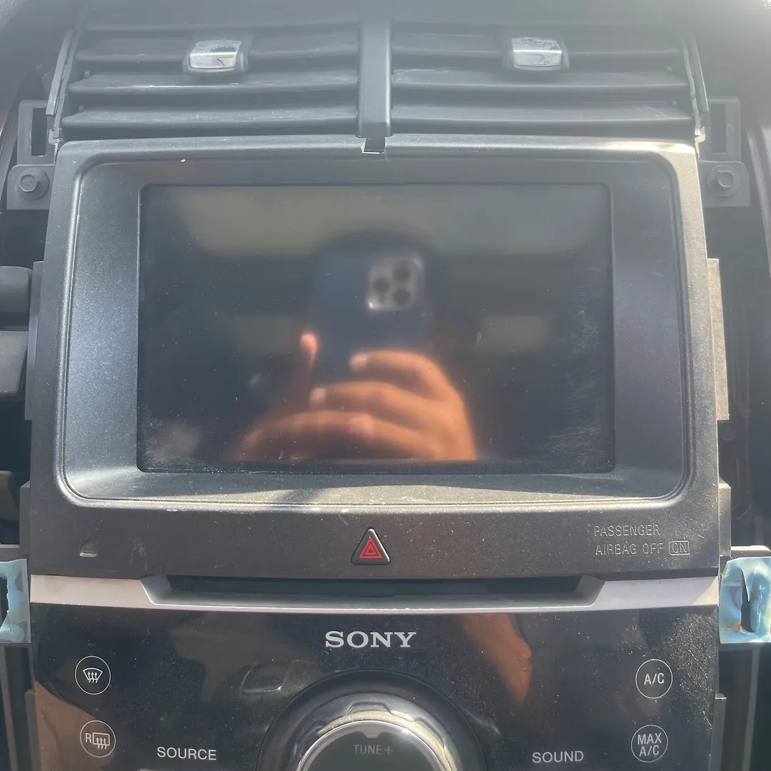 Info-gps-tv screen - 2014 Ford Edge Limited