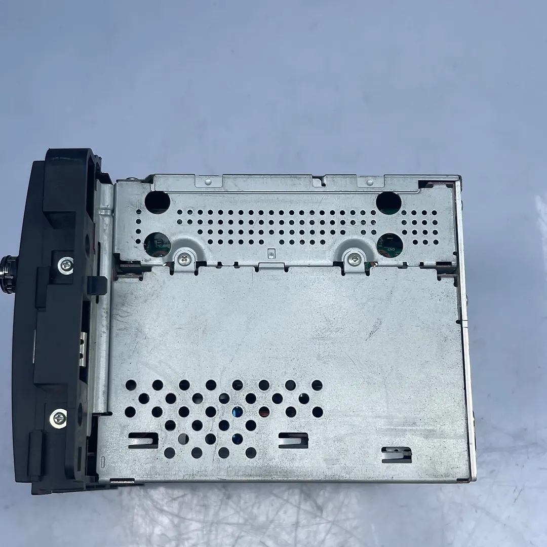 Navigation DVD player - 2011 GMC Sierra