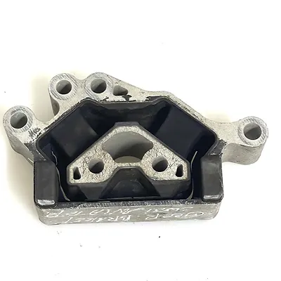Mount bracket - 2020 Lincoln Aviator Standard