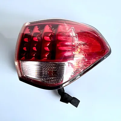 Tail Light (RH) - 2011 Infiniti QX56