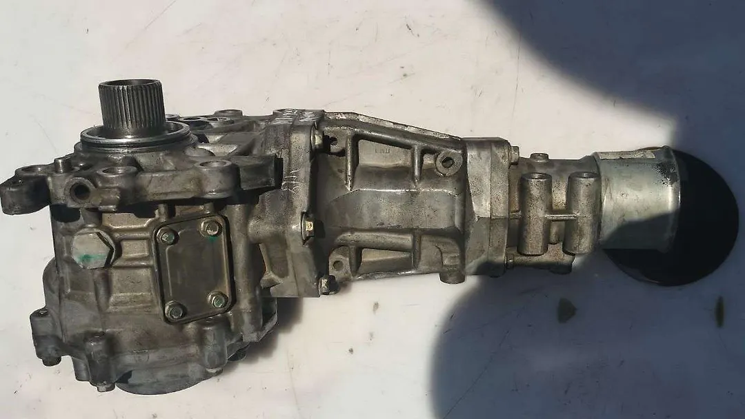 Transfer case - 2009 Jeep Patriot
