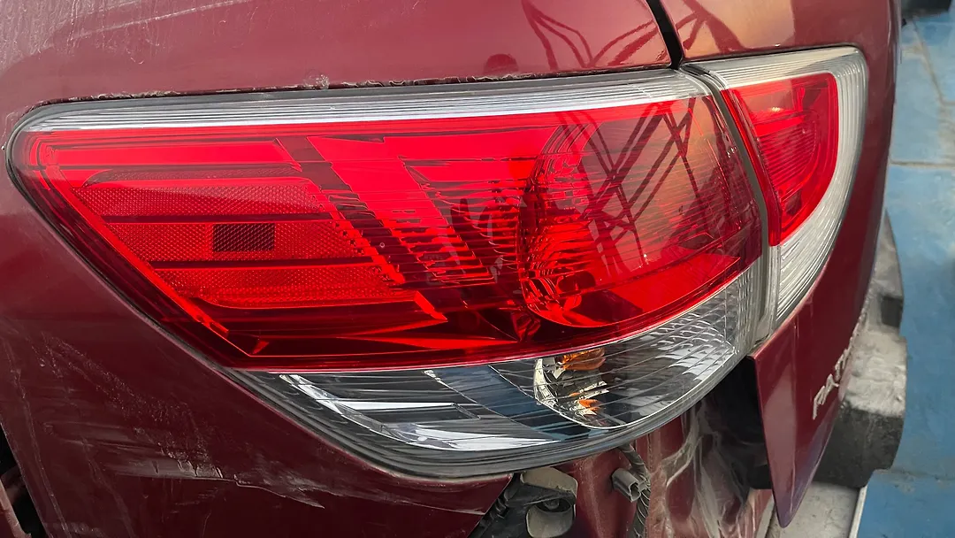 Tail Light (LH) - 2014 Nissan Pathfinder