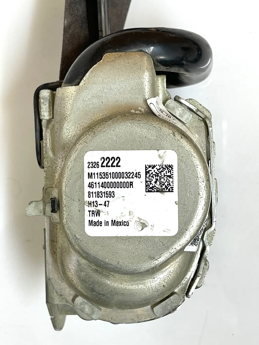 Seat belt front - 2016 Chevrolet Impala LT (2LT)