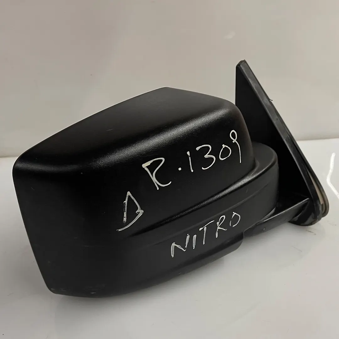 Side Mirror (RH) - 2009 Dodge Nitro SLT