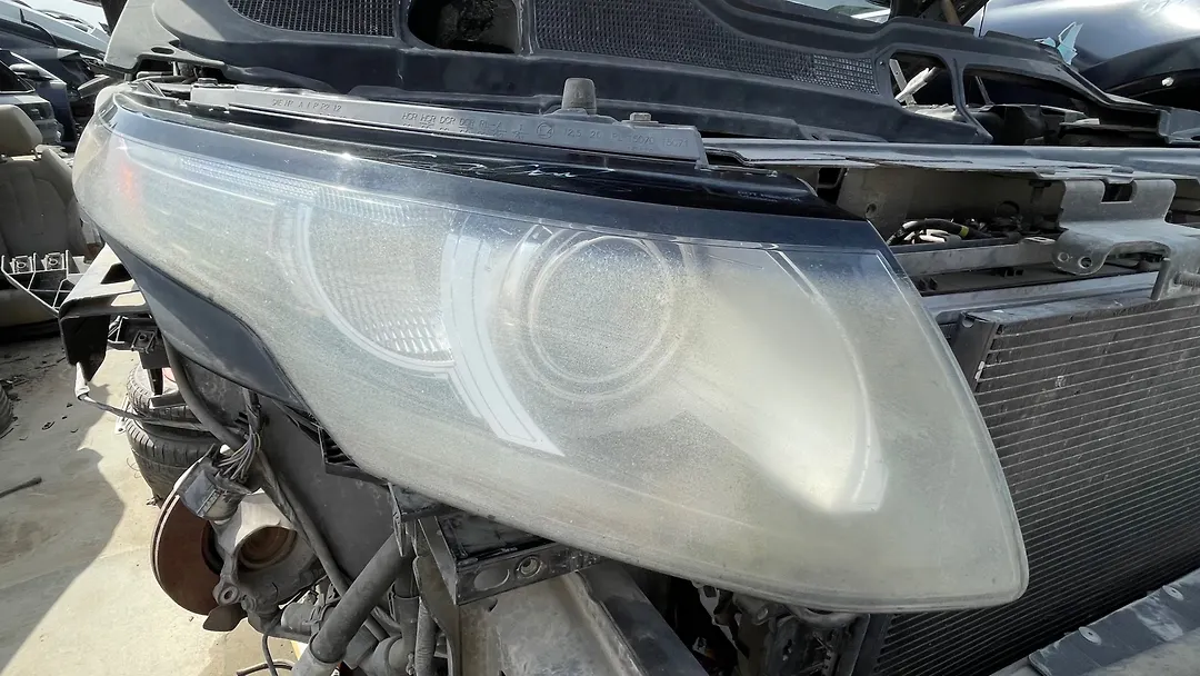 Headlight (RH) - 2012 Land Rover Range Rover Evoque