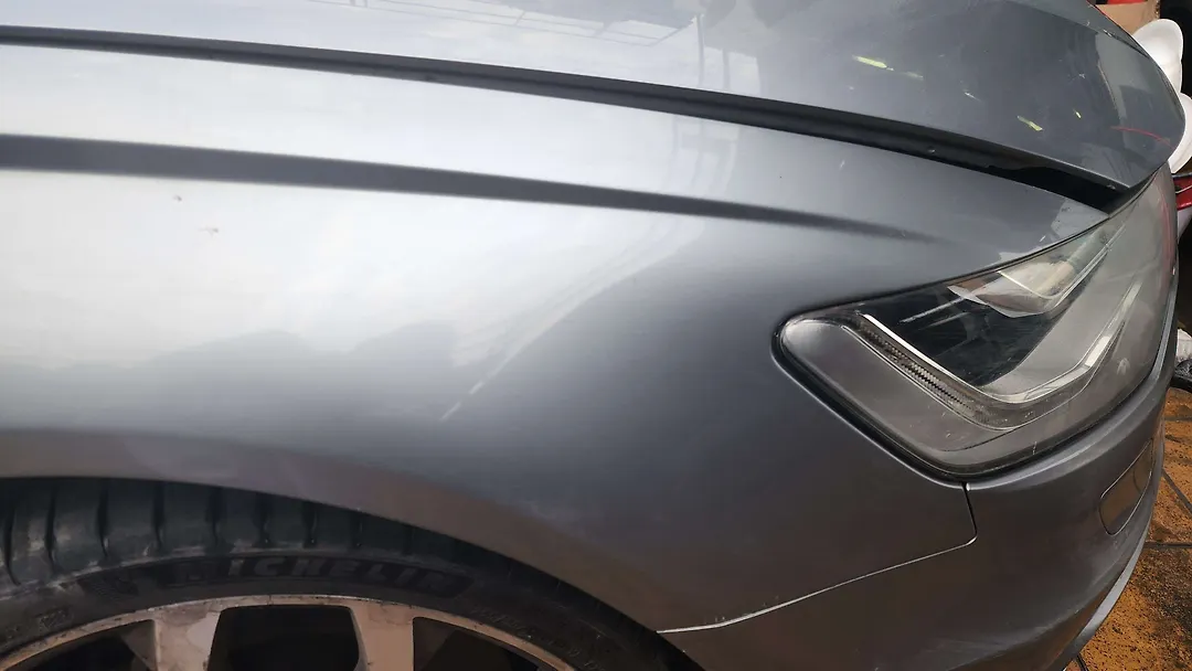 Fender (RHF) - 2012 Audi A6